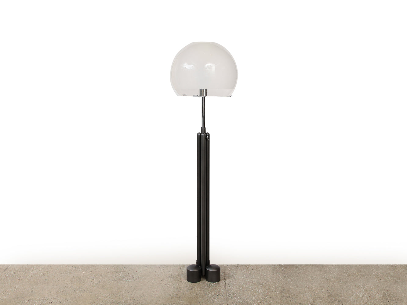Porcino Floor Lamp Model LTE 13 by Luigi Caccia Dominioni