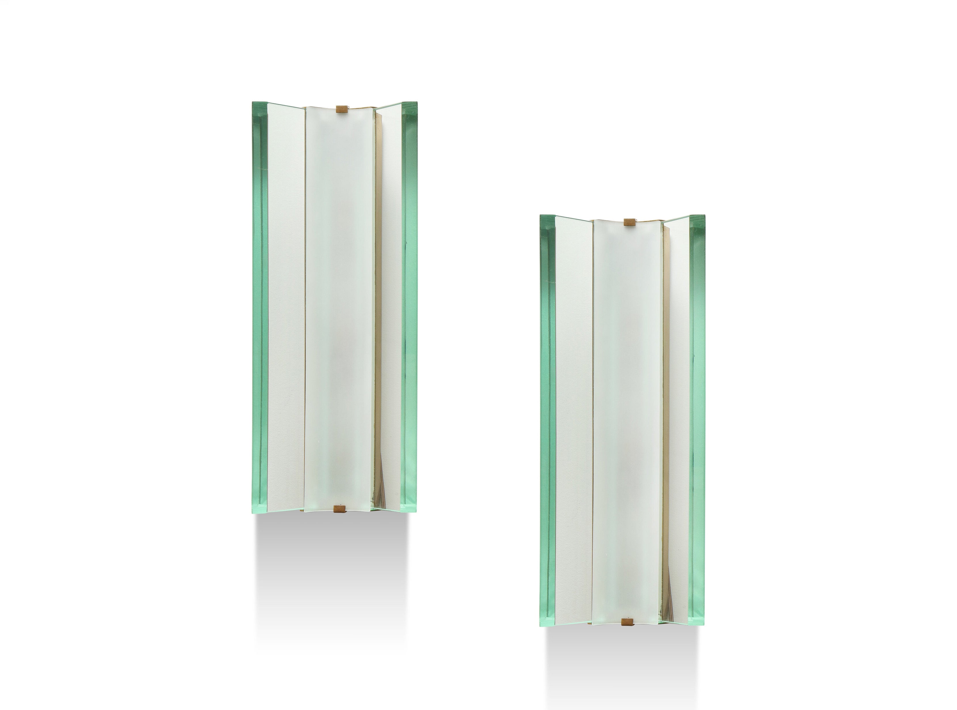 No. 2052, Rare Pair of Sconces by Max Ingrand for Fontana Arte