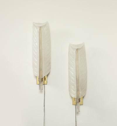 Pair of No. 413 Wall Lights by Tomaso Buzzi for Venini