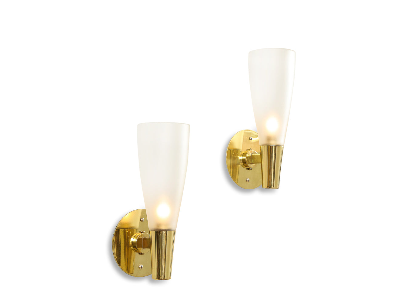 Pair of Sconces, Model 1537 by Max Ingrand for Fontana Arte