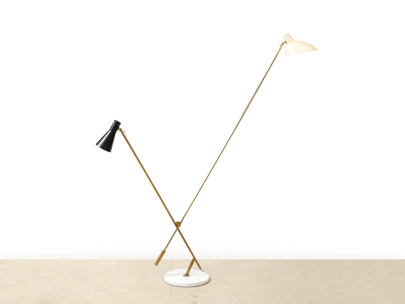 Model No. 1049 Floor Lamp by Gino Sarfatti & Vittoriano Vigano