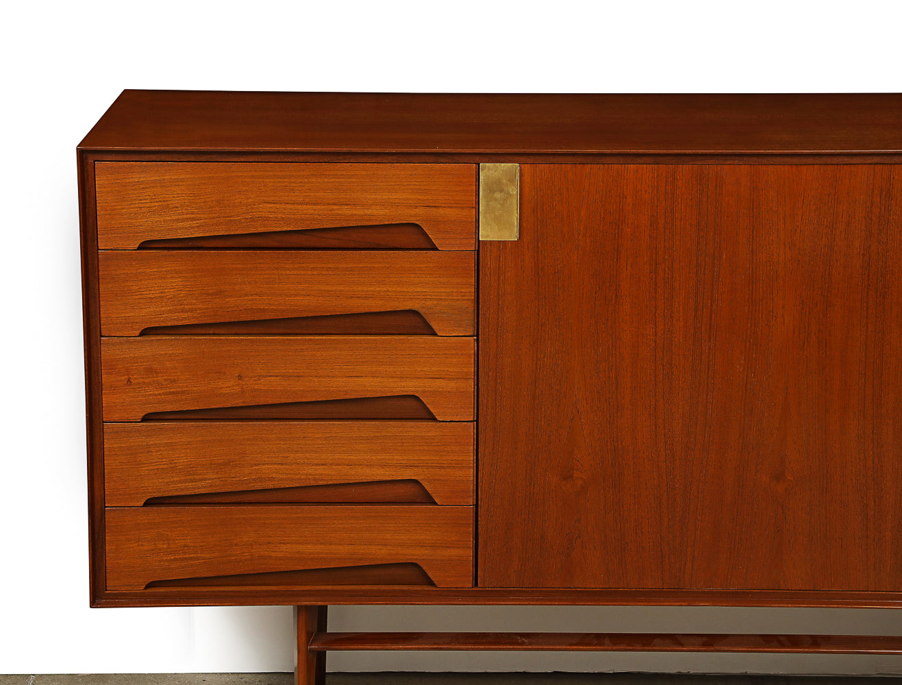 Rare Sideboard by Vittorio Dassi