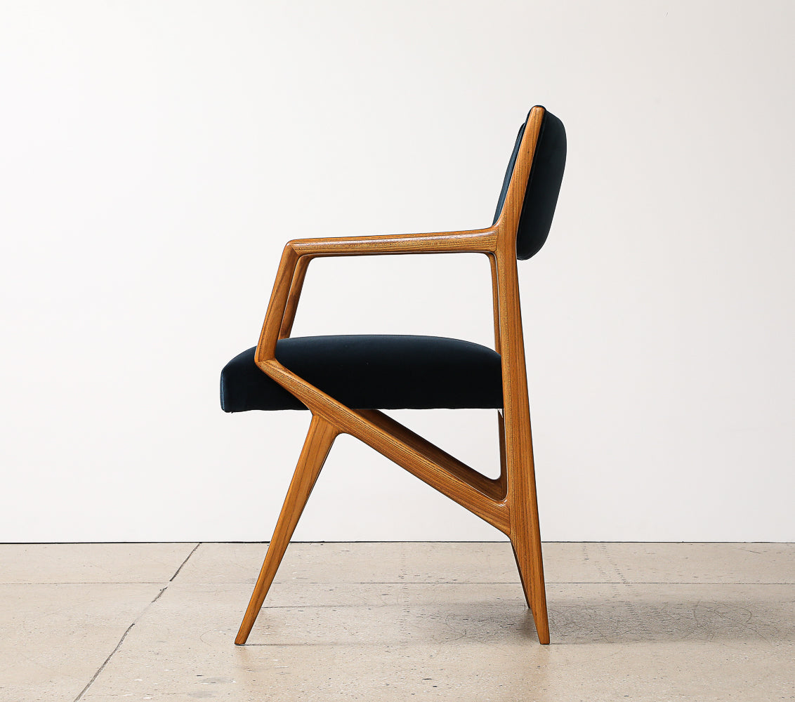 No. 835 Armchair by Gio Ponti for Cassina