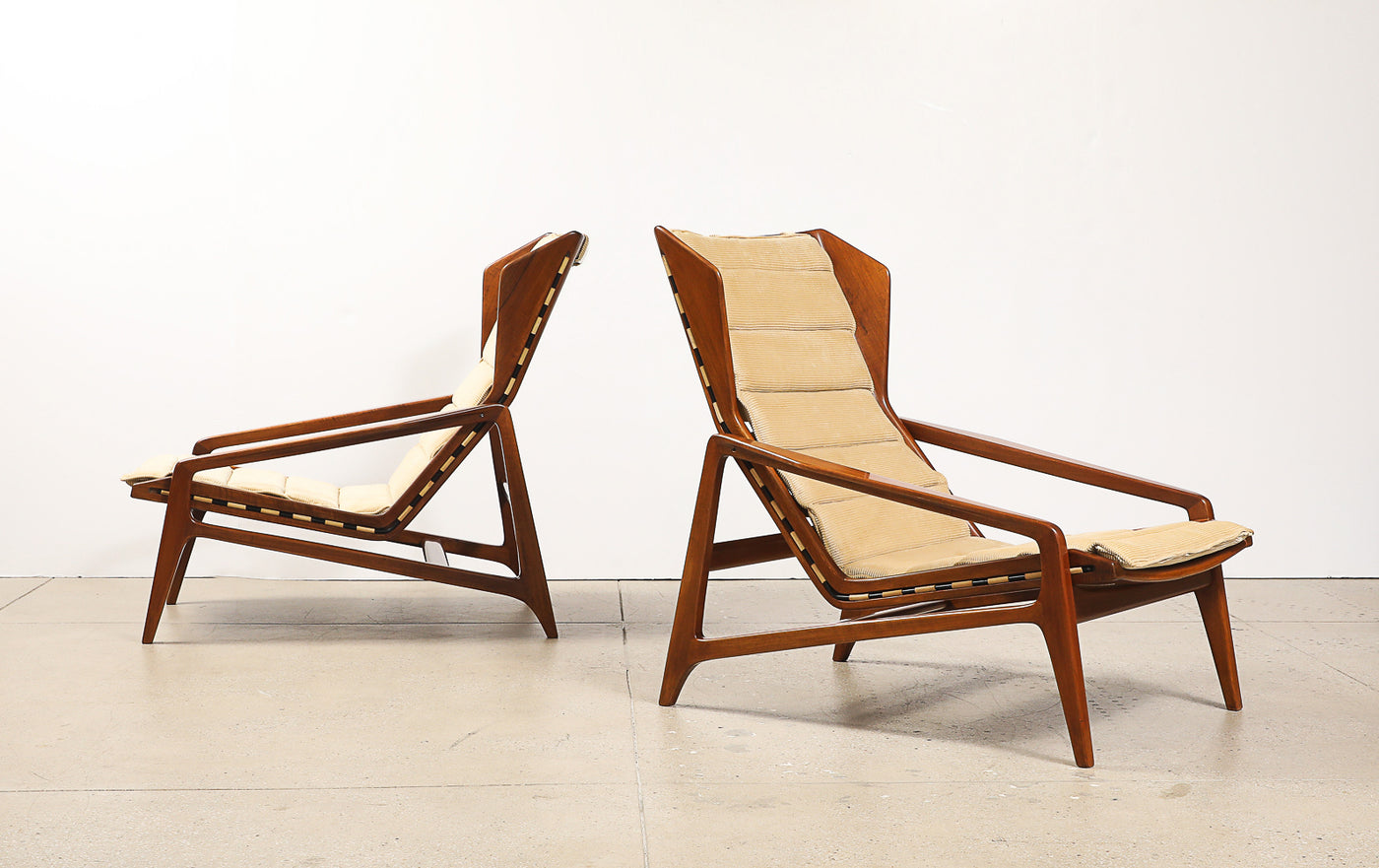 Model 811 Lounge Chairs by Gio Ponti for Cassina