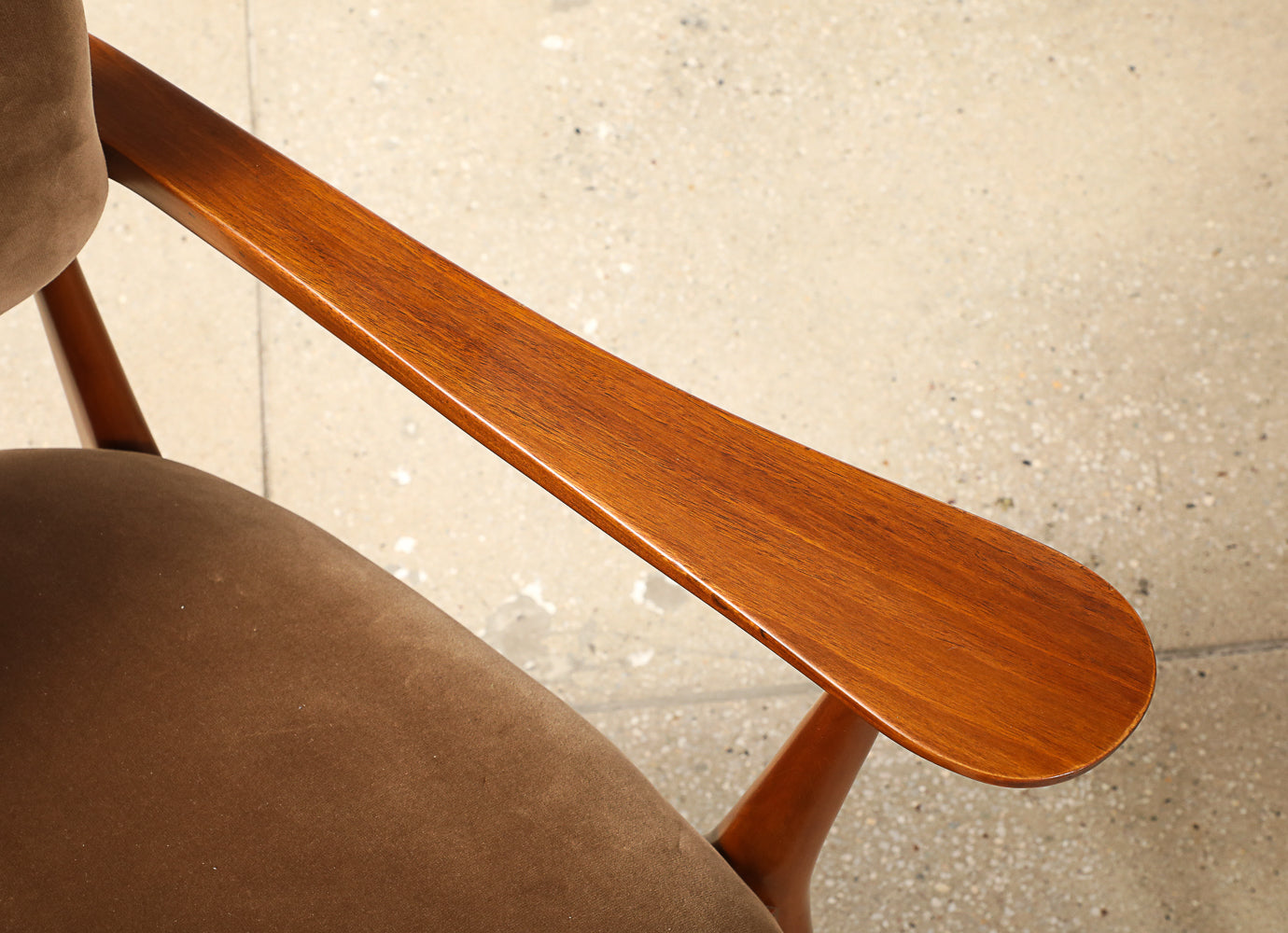 Rare Pair of "Poltroncina da the" Armchairs by Ico Parisi