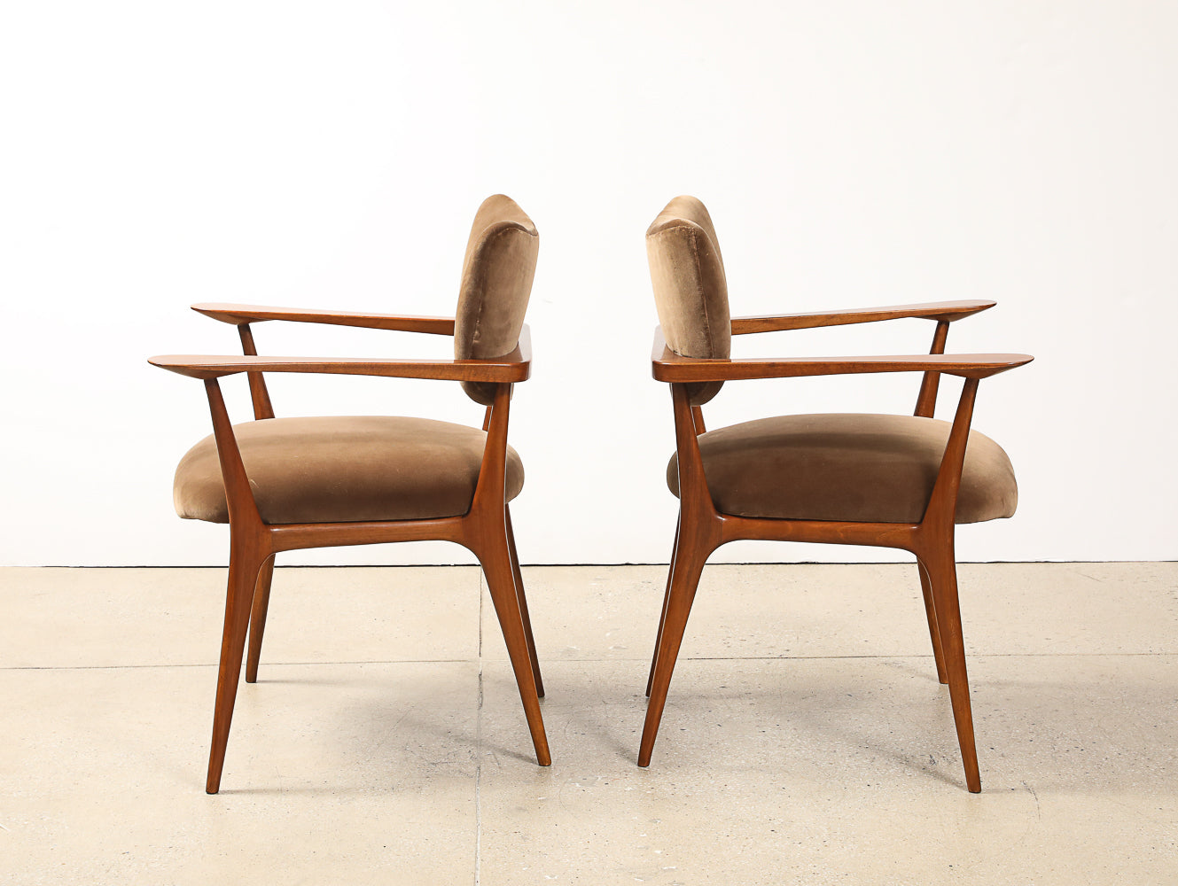 Rare Pair of "Poltroncina da the" Armchairs by Ico Parisi