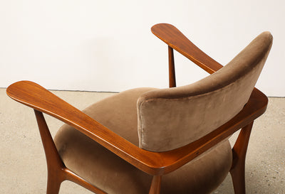 Rare Pair of "Poltroncina da the" Armchairs by Ico Parisi