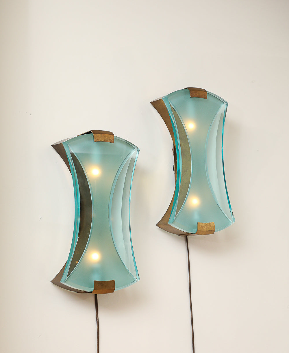 No. 2225 Wall Lights by Max Ingrand for Fontana Arte