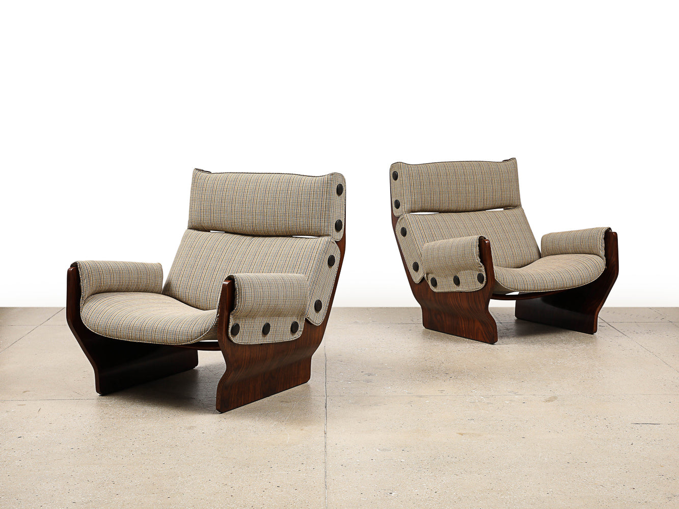 Pair of Canada Lounge Chairs by Osvaldo Borsani for Tecno