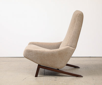 Model 880 Lounge chair by Gianfranco Frattini