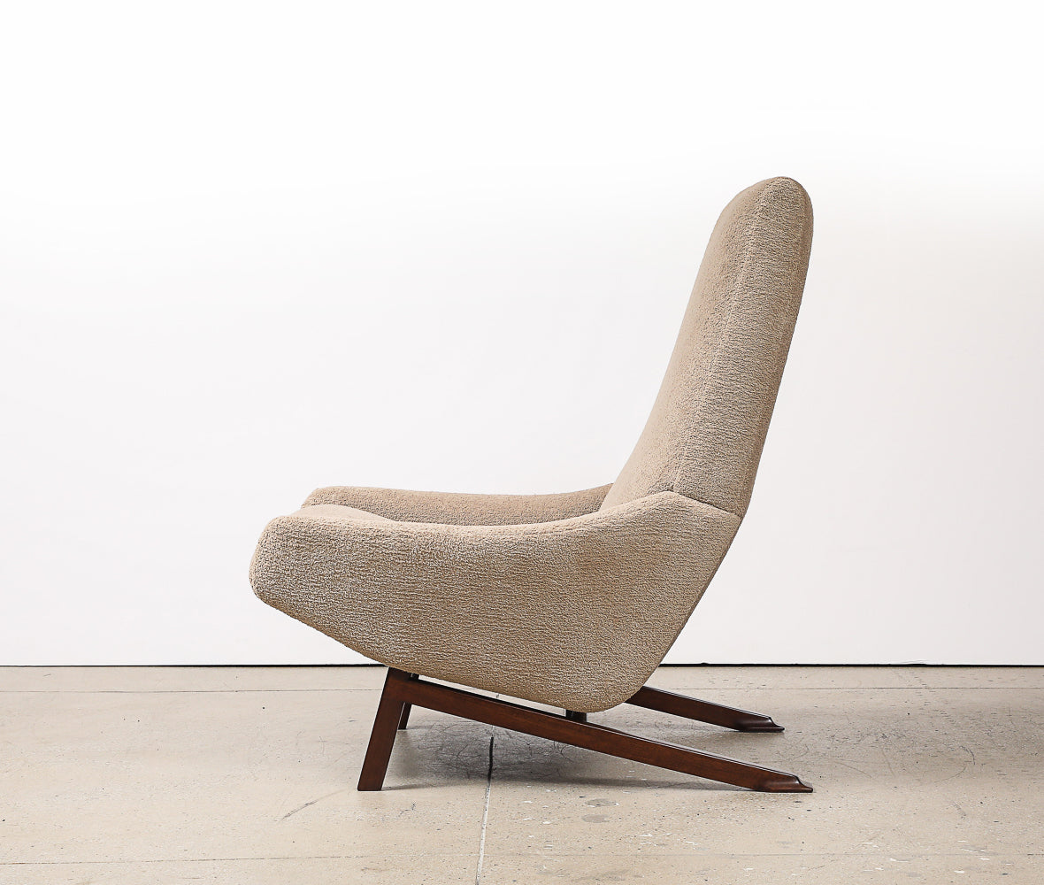 Model 880 Lounge chair by Gianfranco Frattini