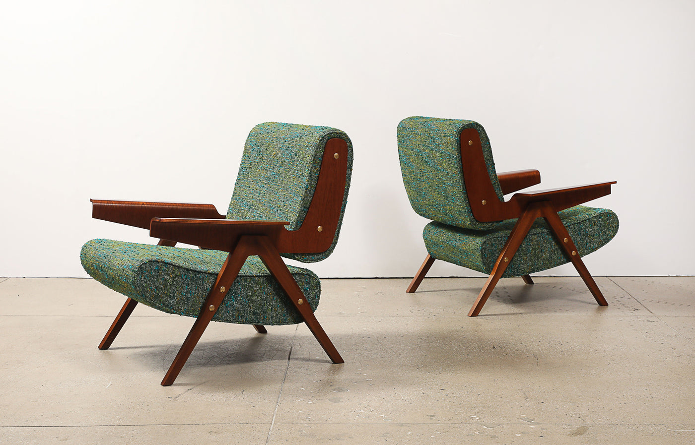 Pair of Lounge Chairs by Gianfranco Frattini for Cassina