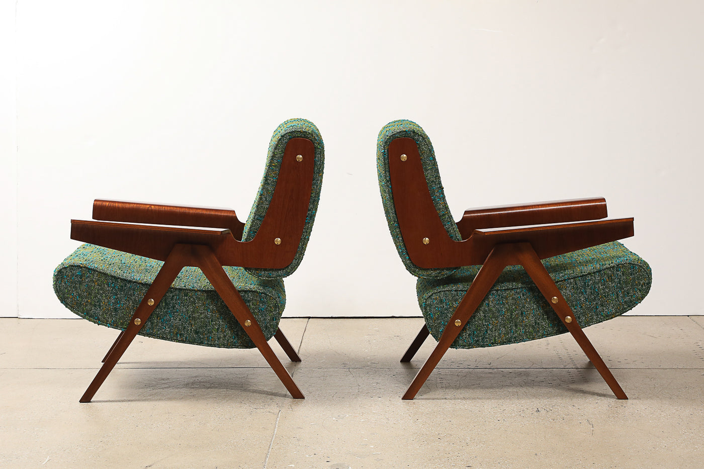 Pair of Lounge Chairs by Gianfranco Frattini for Cassina