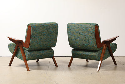 Pair of Lounge Chairs by Gianfranco Frattini for Cassina