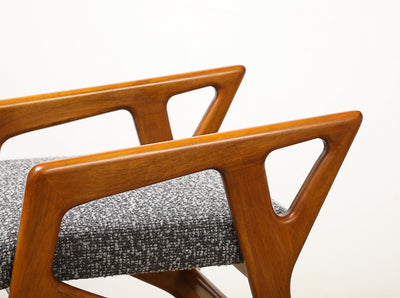 Rare Pair of Sculptural Stools by Gio Ponti