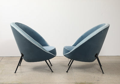 Rare Pair of 813 Uovo Lounge Chairs by Ico Parisi