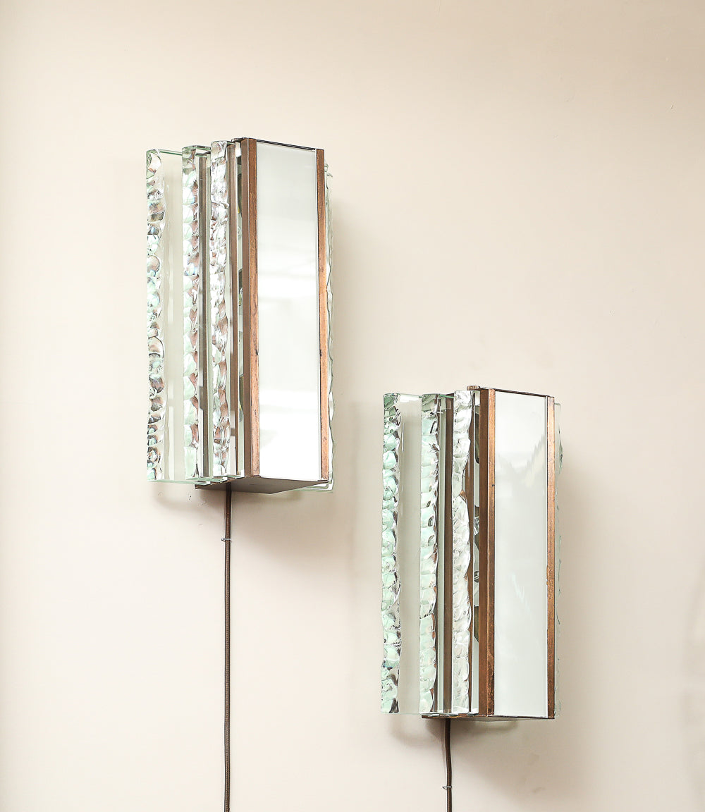 No. 2439, Rare Pair of Sconces by Max Ingrand for Fontana Arte