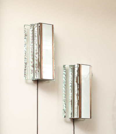 No. 2439, Rare Pair of Sconces by Max Ingrand for Fontana Arte
