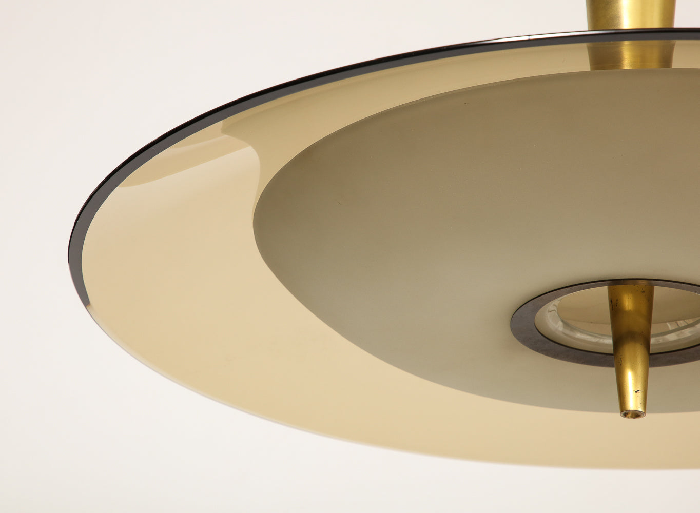 Rare Pendant Model no. 1462 by Max Ingrand for Fontana Arte