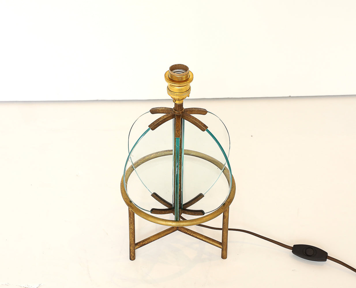 Rare Tilting Table Lamp by Pietro Chiesa for Fontana Arte