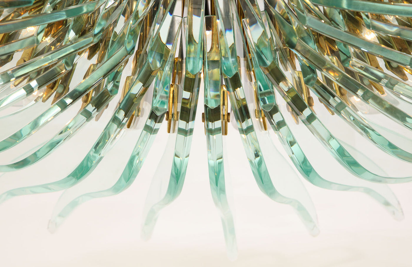 Exceptional 32-Light Chandelier by Max Ingrand for Fontana Arte