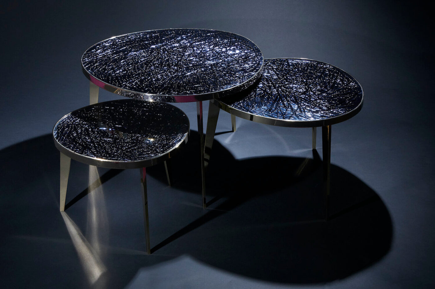 "Tris" Nest of Three Tables By Ghiró Studio