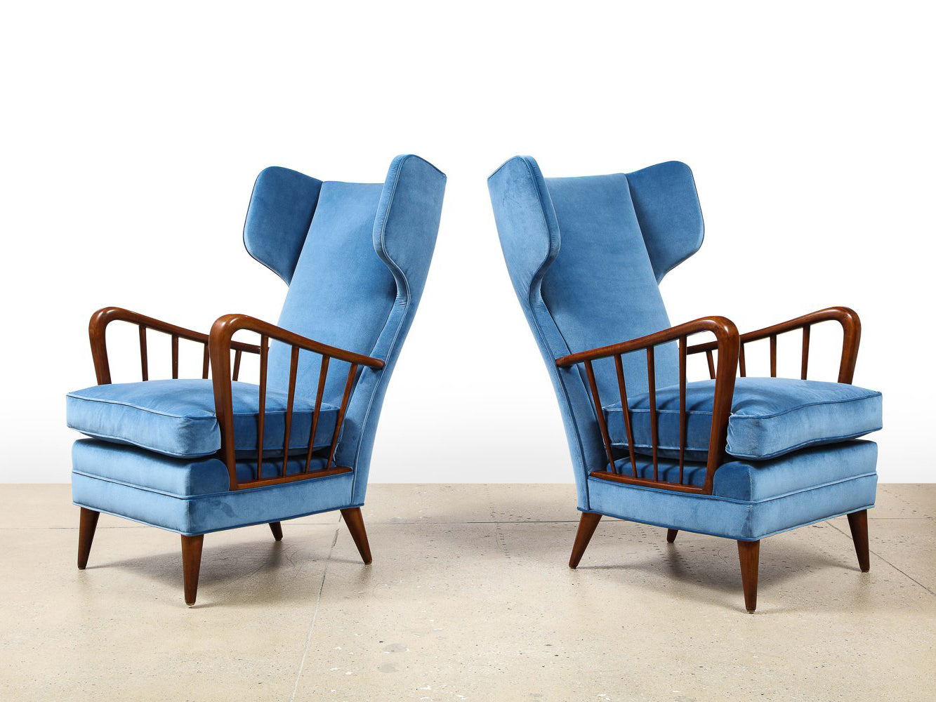 Wing Chairs, Model No. 6053B for ABV by Osvaldo Borsani