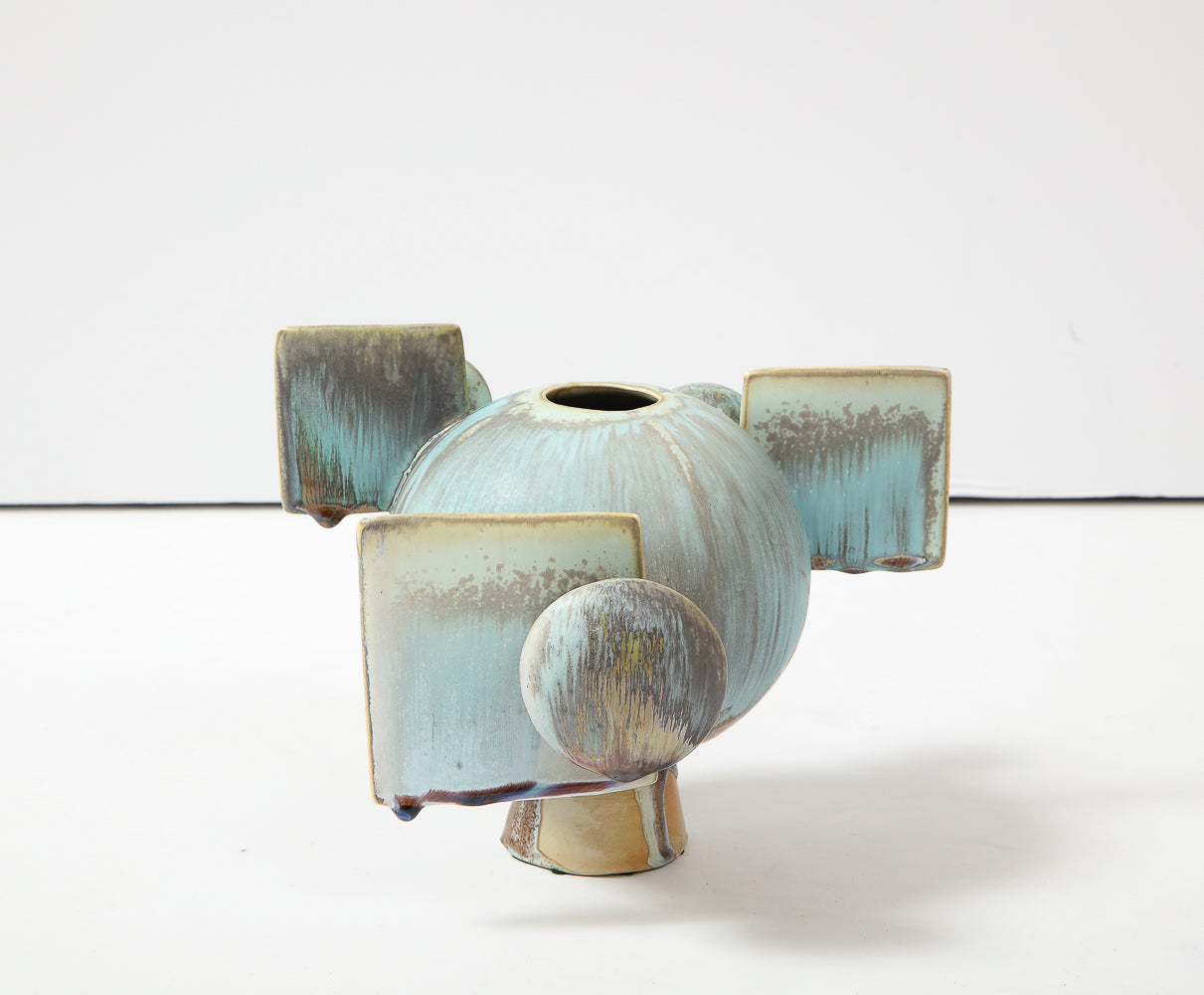 Shift Porcelain Vase #1, by Robbie Heidinger