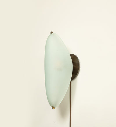 No. 2024 Sconce by Max Ingrand for Fontana Arte