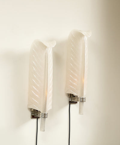 Pair of No. 413 Wall Lights by Tomaso Buzzi for Venini